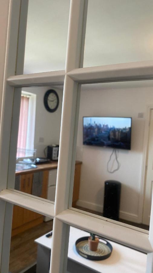 Bv Cosy Studio Eleven At Deighton Huddersfield Apartment Luaran gambar