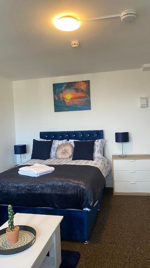 Bv Cosy Studio Eleven At Deighton Huddersfield Apartment Luaran gambar